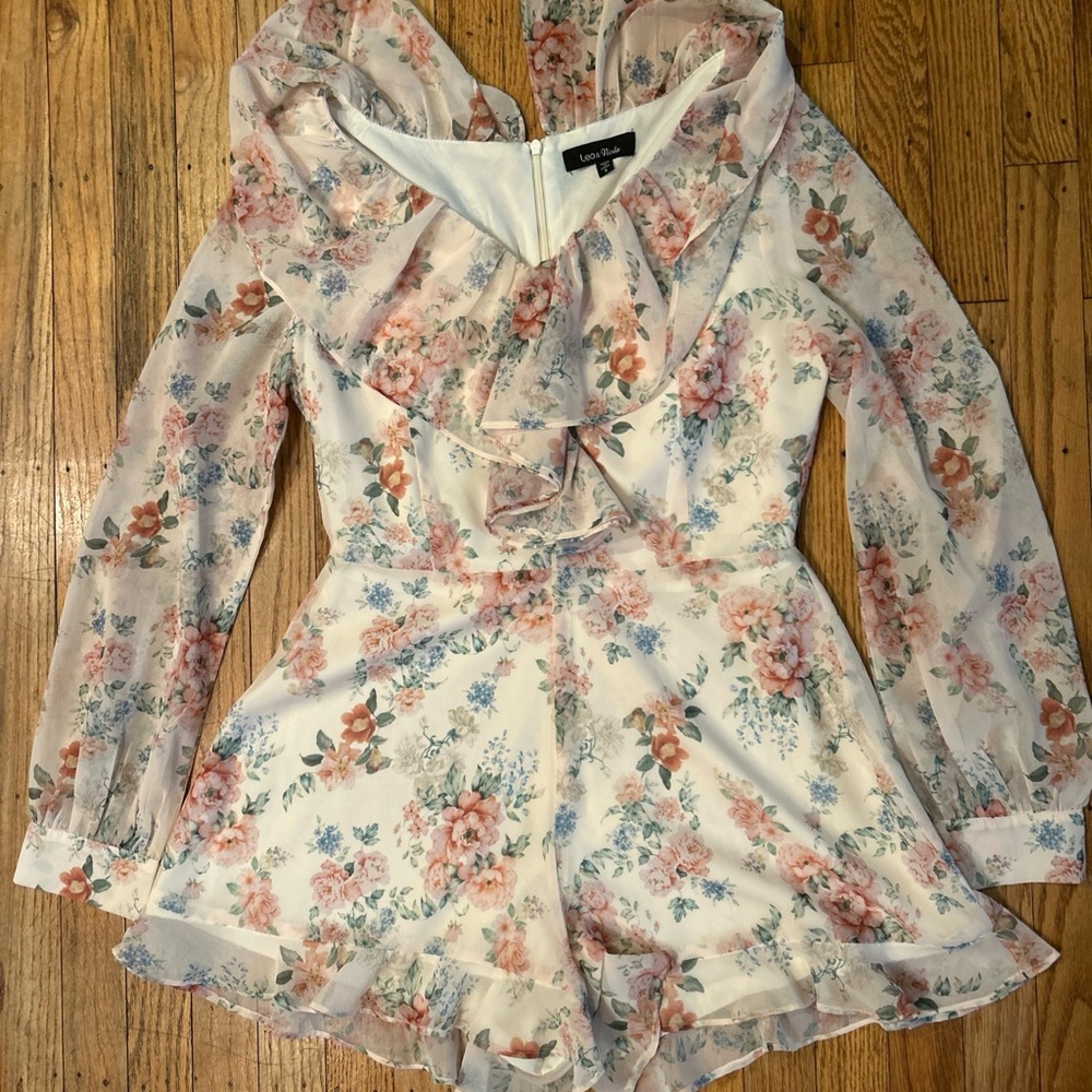 Lea and Viola  Floral Ruffle Romper Small